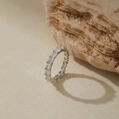 Reversible S925 sterling silver eternity ring with princess-cut CZ stones